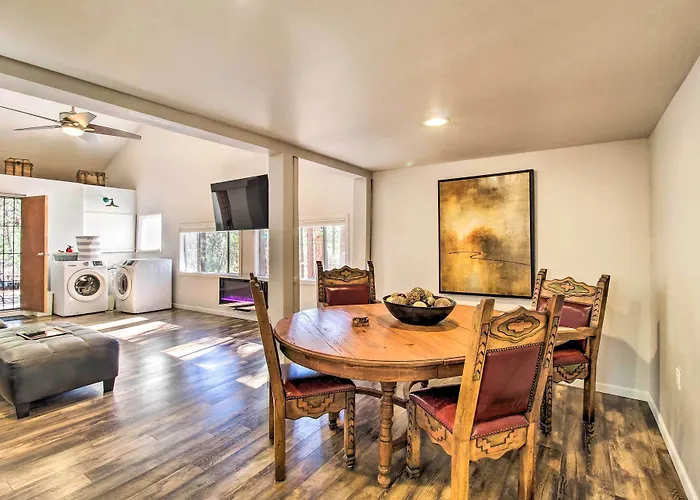 Holiday home Deck & Grill: Pet-friendly Lakeside Pinetop-Lakeside