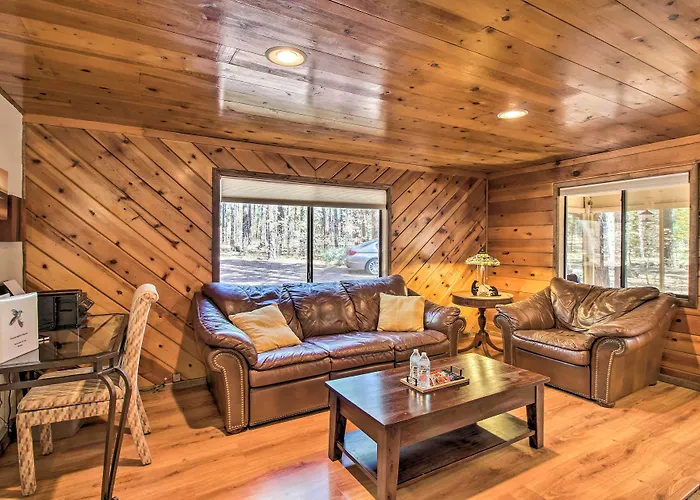 Deck & Grill: Pet-friendly Lakeside Holiday home Pinetop-Lakeside